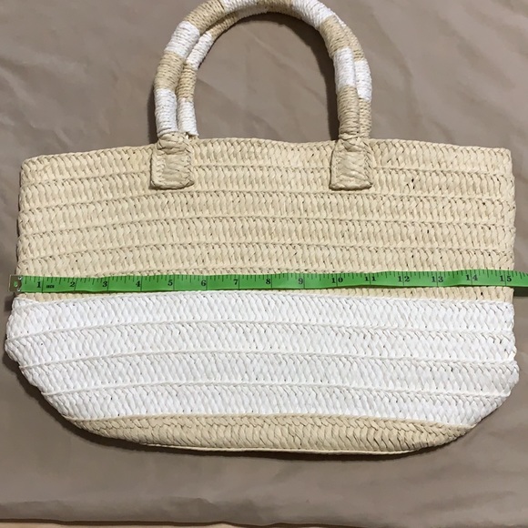 ALTRU Straw Tote Bag - Picture 3 of 7